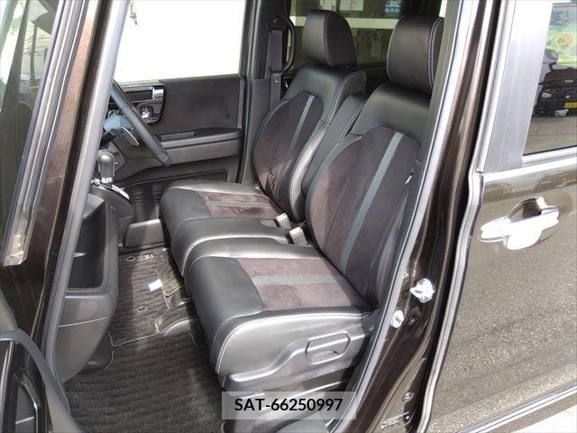Honda N BOX CUSTOM 2021-04 279388-12