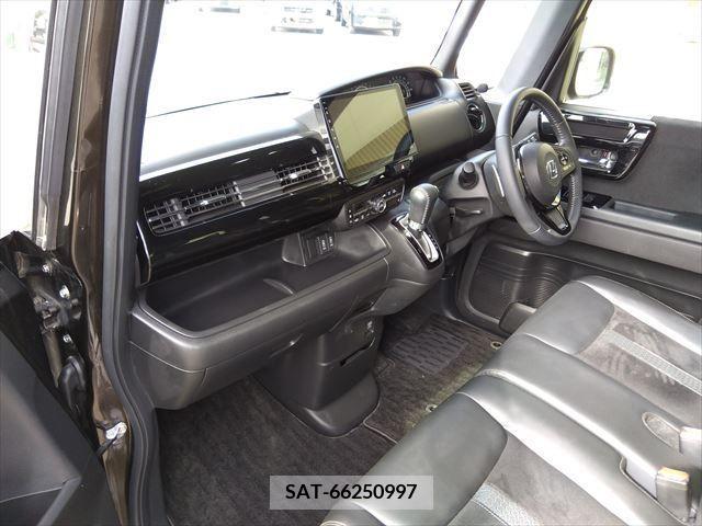 Honda N BOX CUSTOM 2021-04 279388-11