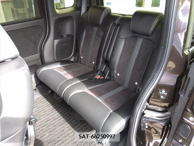 Honda N BOX CUSTOM 2021-04 279388-14