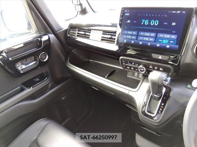 Honda N BOX CUSTOM 2021-04 279388-18