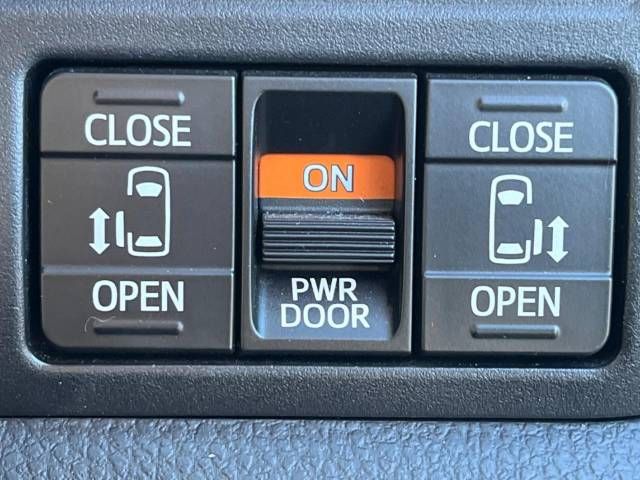 Toyota NOAH 2018-11 185458-4