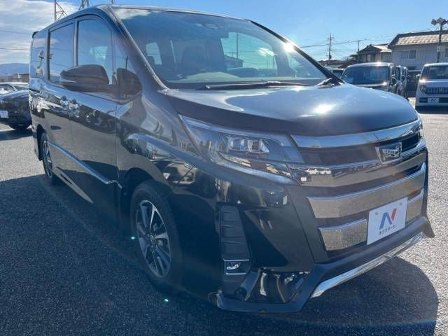 Toyota NOAH 2018-11 185458-17