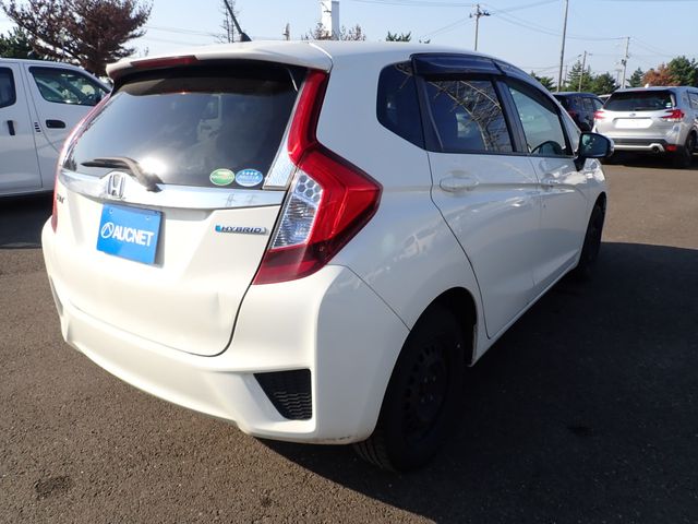 Honda FIT HYBRID 2016-10 15947-7