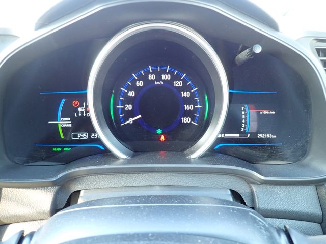 Honda FIT HYBRID 2016-10 15947-16