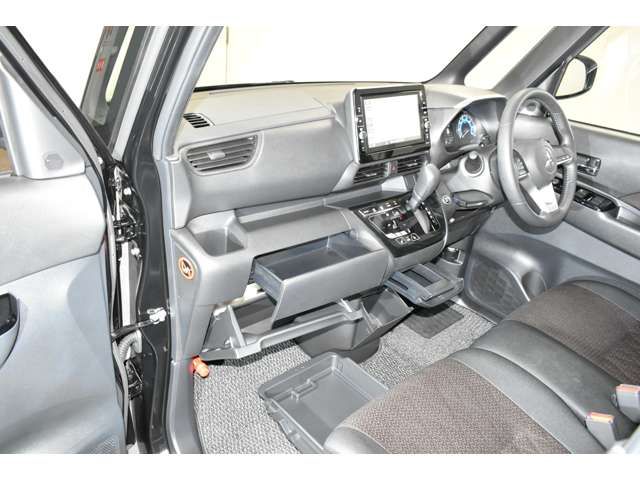 Mitsubishi EK X SPACE 2022-05 2364-7