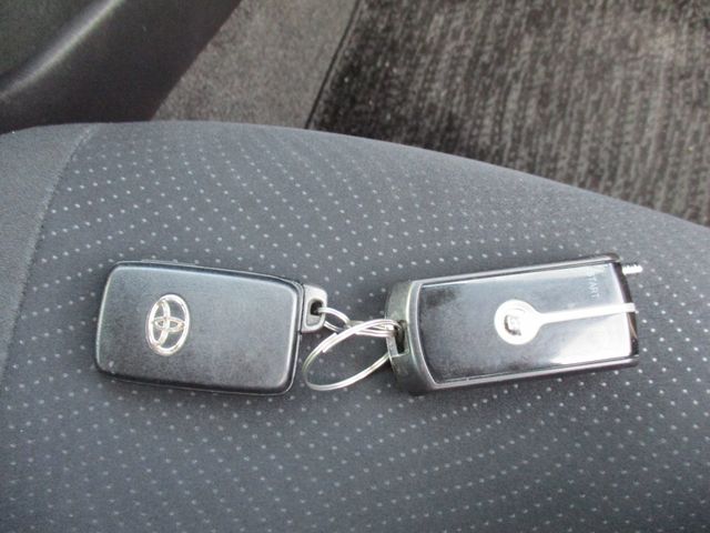Toyota PRIUS 2014-03 14740-11
