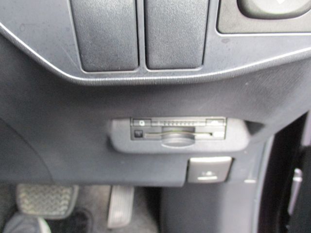 Toyota PRIUS 2014-03 14740-12
