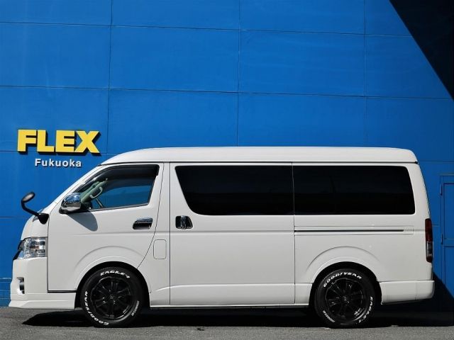 Toyota HIACE WAGON 2018-01 6505-3