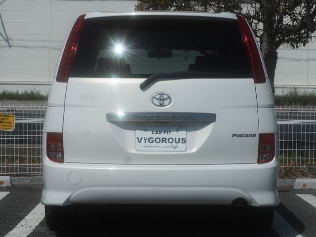 Toyota ISIS 2006-03 1413-11