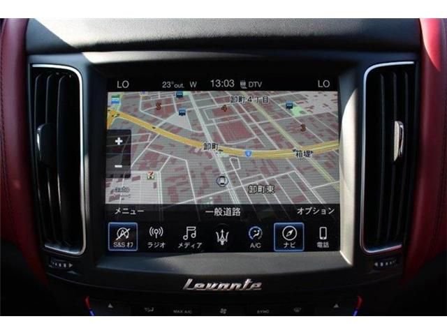 Maserati LEVANTE 2018-08 182470-19