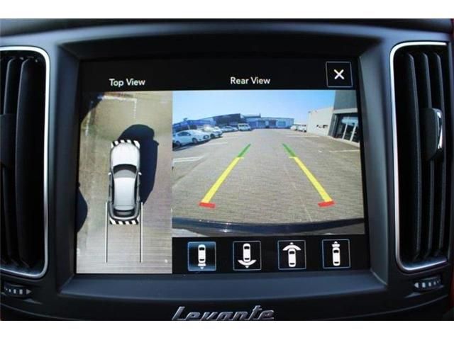 Maserati LEVANTE 2018-08 182470-20