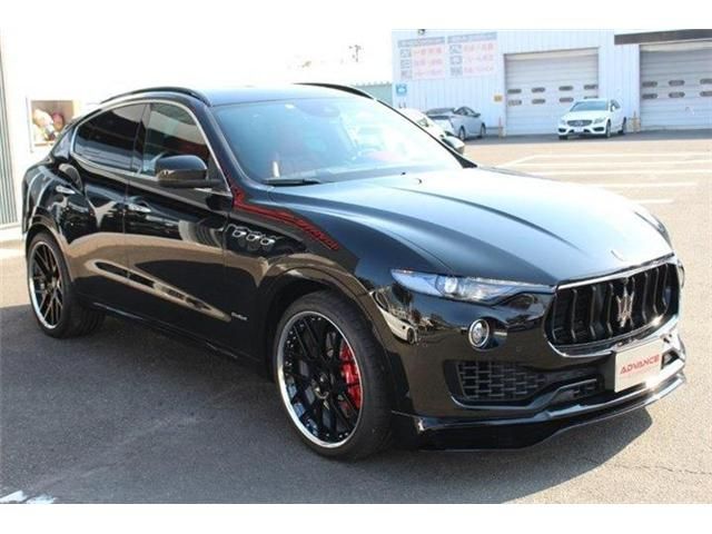 Maserati LEVANTE 2018-08 182470-25