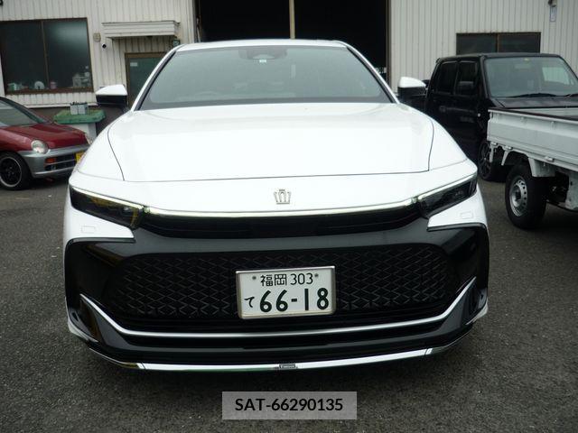 Toyota CROWN 2023-04 316702-5