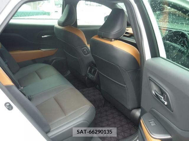 Toyota CROWN 2023-04 316702-12