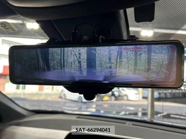 Toyota C-HR 2017-04 322963-7