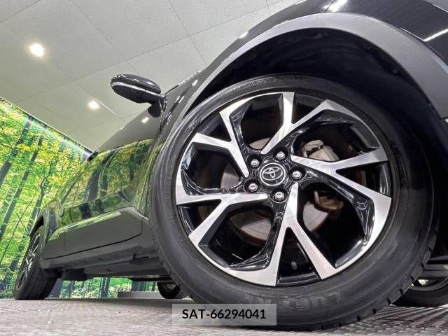 Toyota C-HR 2017-04 322963-13
