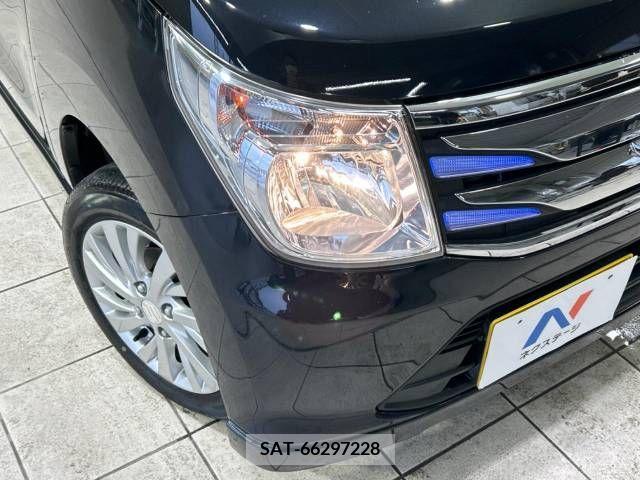Suzuki WAGON R 2017-12 289803-12