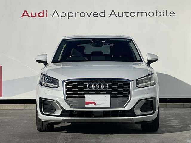 Audi Q2 2019-11 181041-2