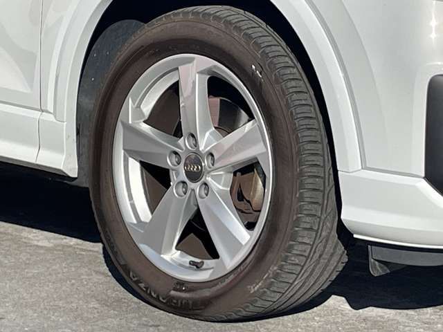 Audi Q2 2019-11 181041-8