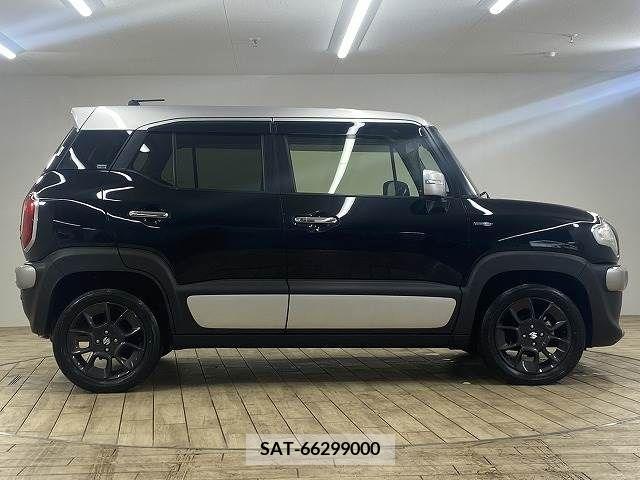 Suzuki X BEE 2019-07 223796-13