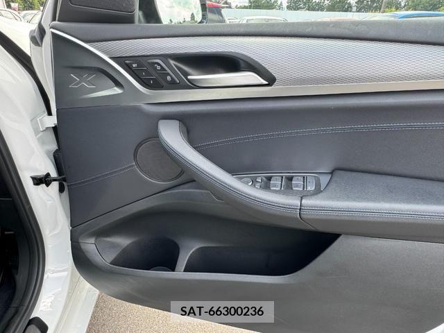Bmw X3 2021-11 384685-22