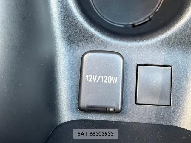 Toyota PRIUS 2019-05 366397-25
