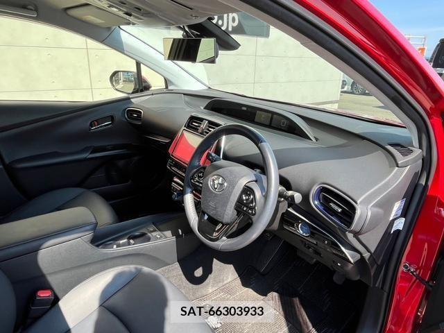 Toyota PRIUS 2019-05 366397-14