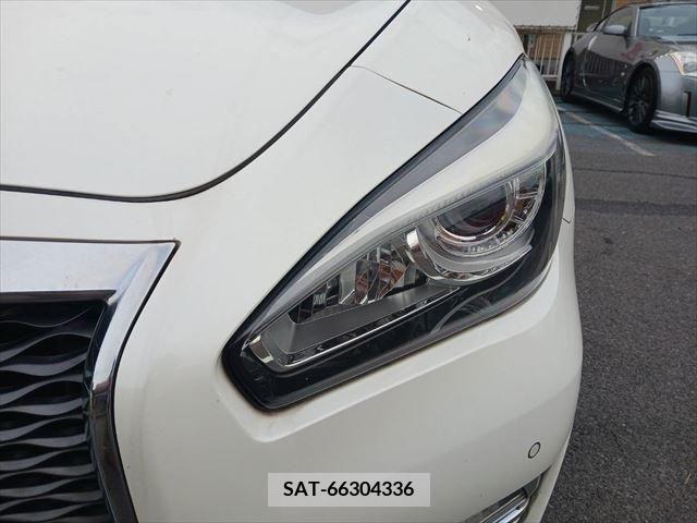 Nissan FUGA 2016-06 324779-19