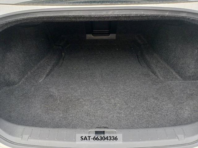 Nissan FUGA 2016-06 324779-7