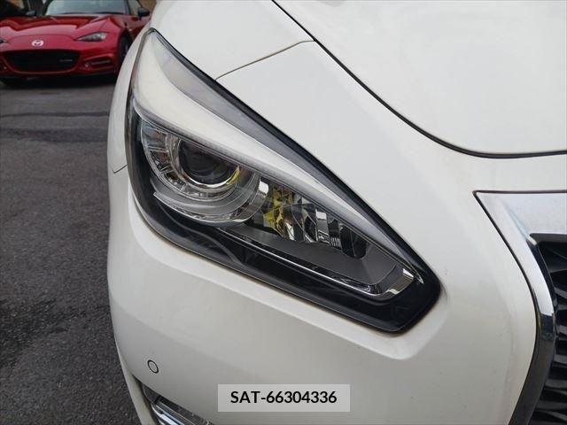 Nissan FUGA 2016-06 324779-18
