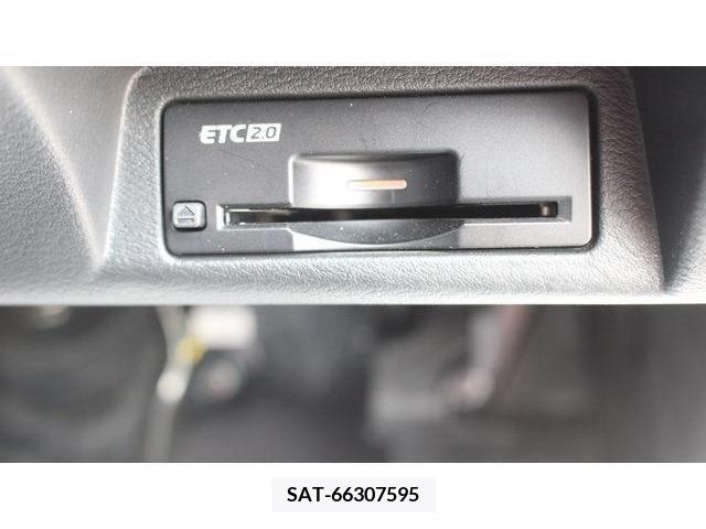 Nissan SKYLINE 2020-02 221570-3