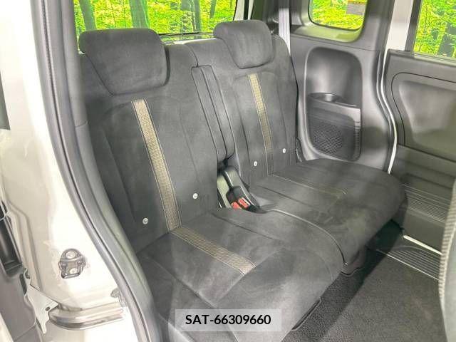 Honda N BOX CUSTOM 2020-03 307128-9