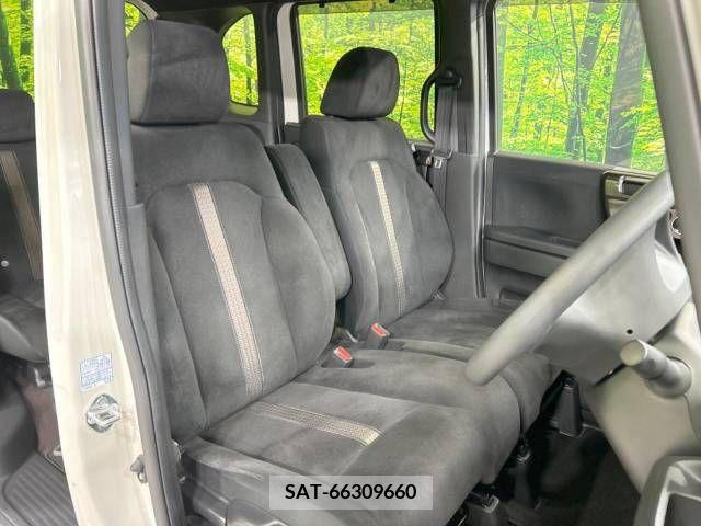 Honda N BOX CUSTOM 2020-03 307128-8