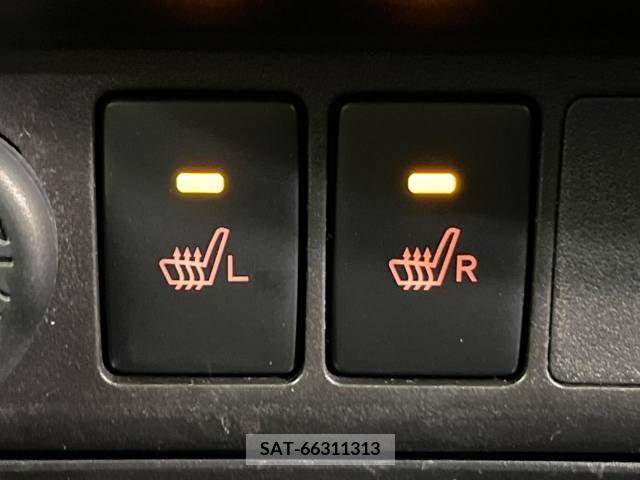 Toyota ROOMY 2020-03 283589-9
