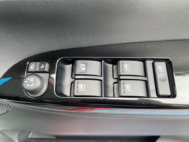 Daihatsu TANTO CUSTOM 2016-03 6340-11