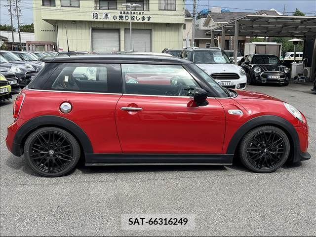 Bmw MINI 2017-09 221126-11