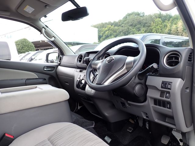 Nissan CARAVAN WAGON 2017-08 15111-17