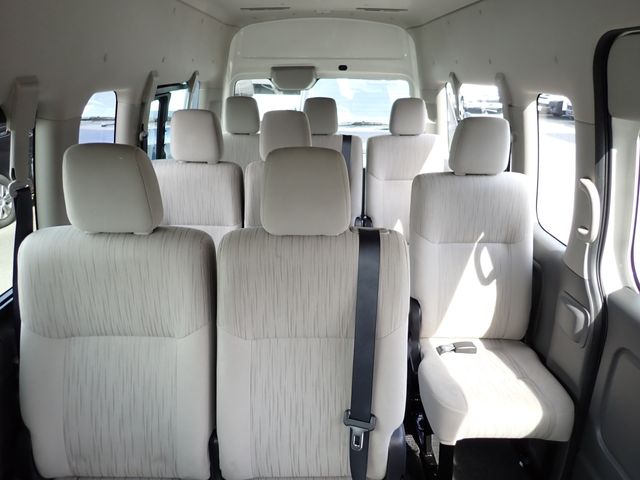 Nissan CARAVAN WAGON 2017-08 15111-26