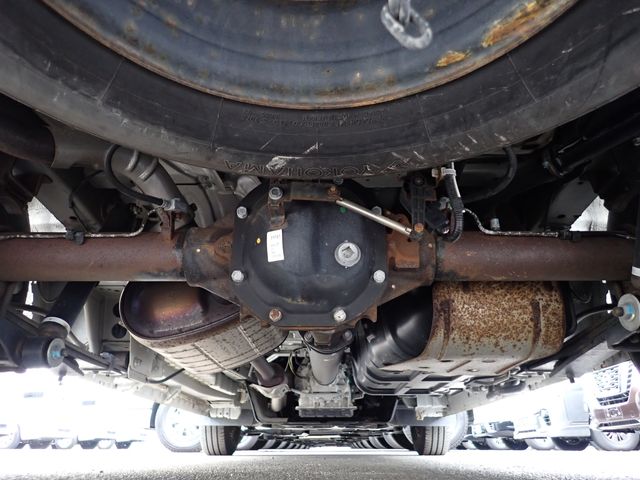 Nissan CARAVAN WAGON 2017-08 15111-28