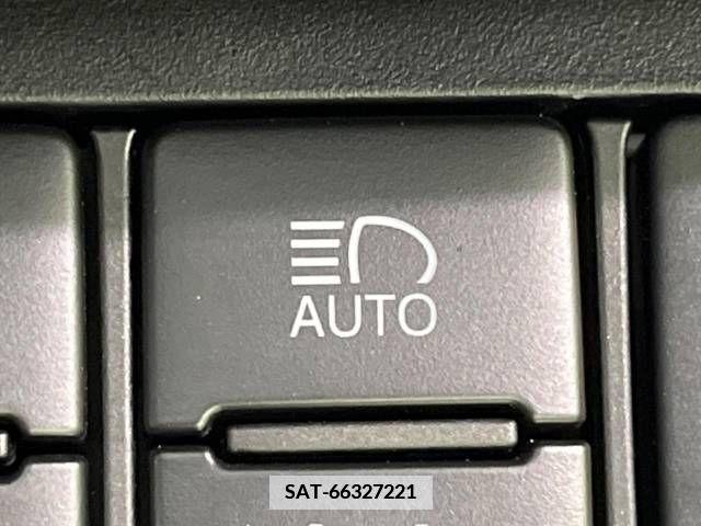 Toyota SIENTA 2019-10 382005-6
