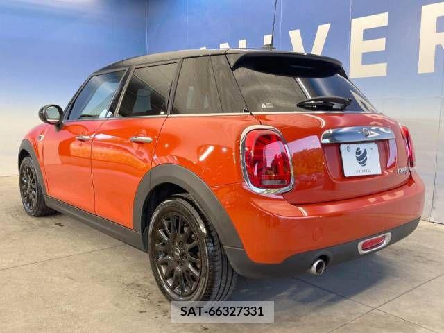 Bmw MINI 2018-06 381244-18