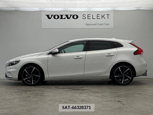 Volvo V40 2016-03 370214-17