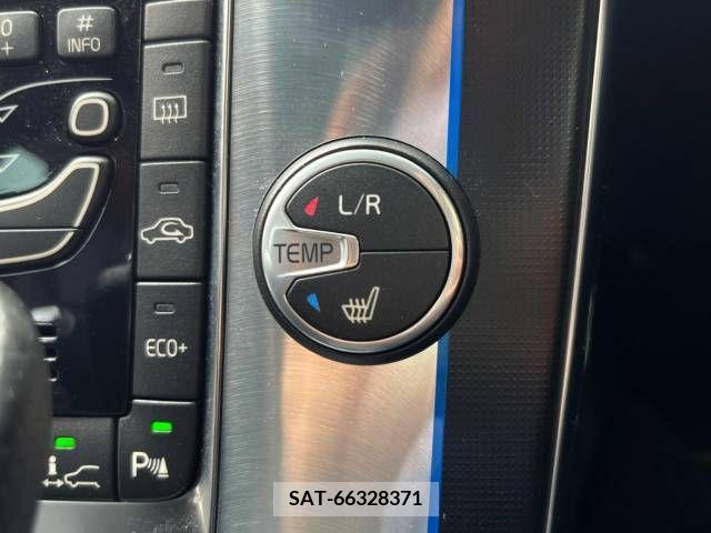 Volvo V40 2016-03 370214-11