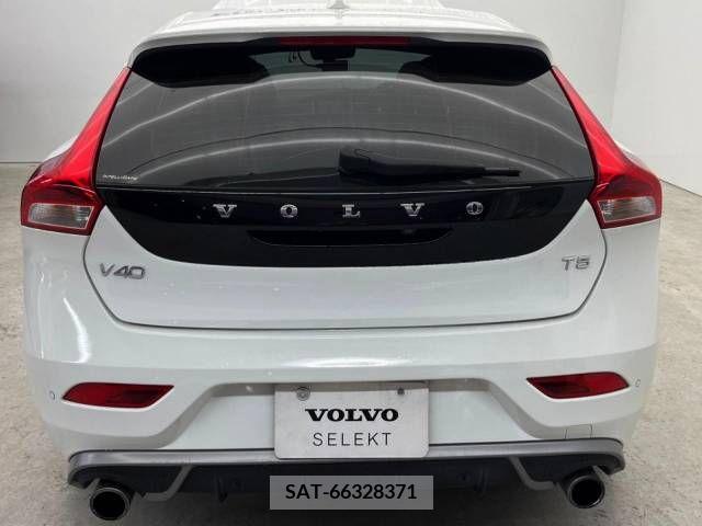 Volvo V40 2016-03 370214-19