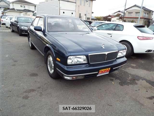 Nissan CIMA 1995-01 253644-2