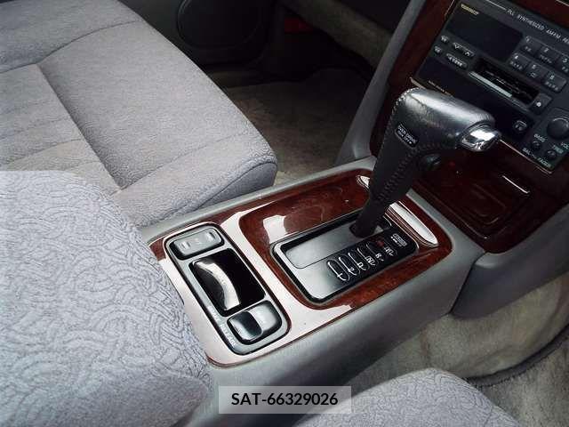 Nissan CIMA 1995-01 253644-9