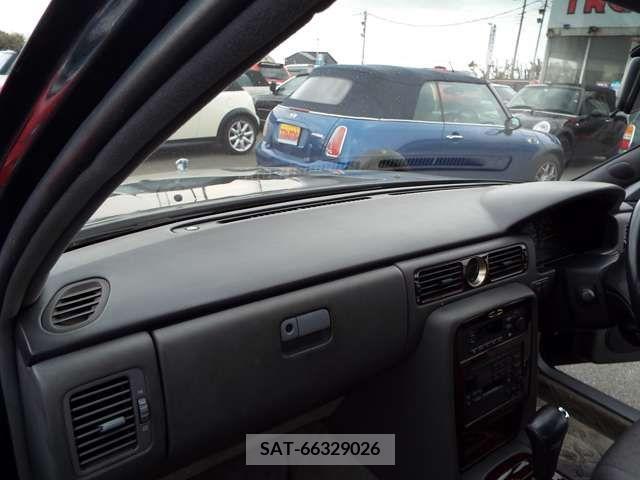 Nissan CIMA 1995-01 253644-4