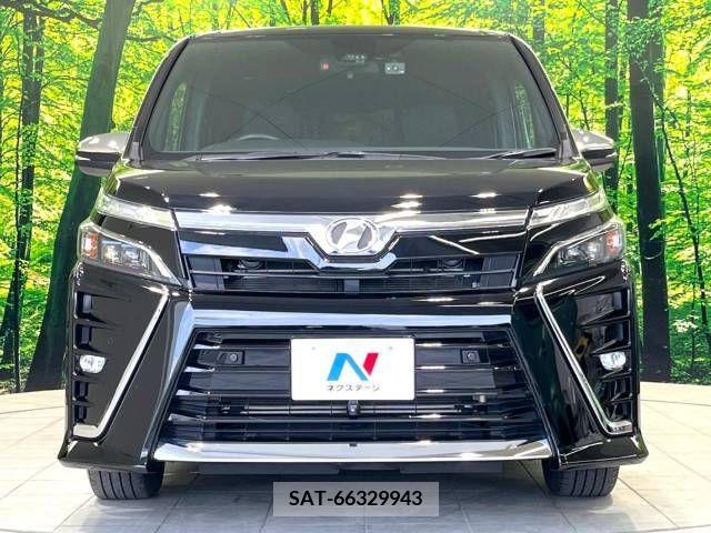 Toyota VOXY 2019-03 236311-15