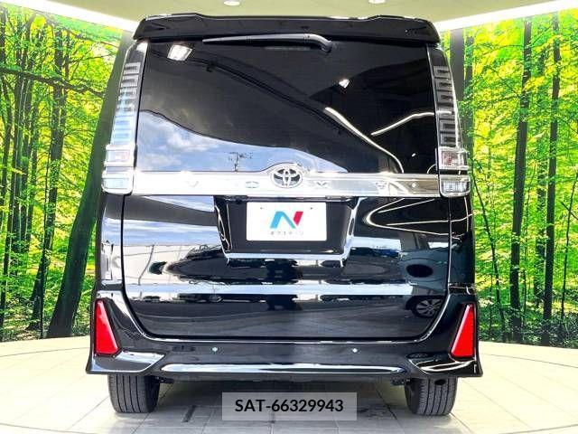 Toyota VOXY 2019-03 236311-16
