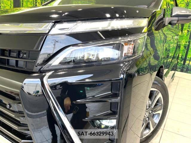 Toyota VOXY 2019-03 236311-9